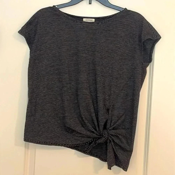 MAX STUDIO Striped Tie Front Sleeveless Shirt Black White Size Medium - Picture 1 of 5